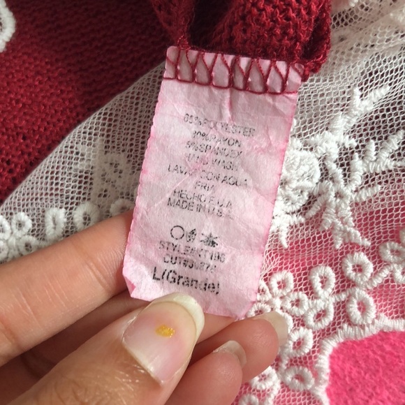 Tunic Sweater with lace size Large Red - Picture 3 of 3